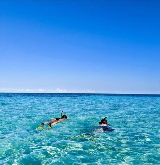 Snorkel-St.-Georges-Caye-Resort-Belize