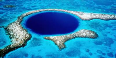 b2ap3_thumbnail_o-GREAT-BLUE-HOLE-facebook.jpg